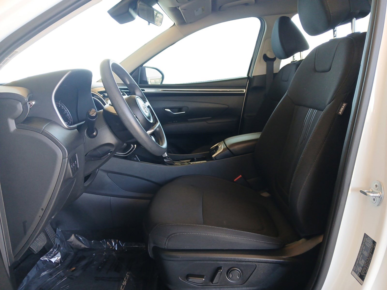 Used 2023 Hyundai Tucson SEL image 9