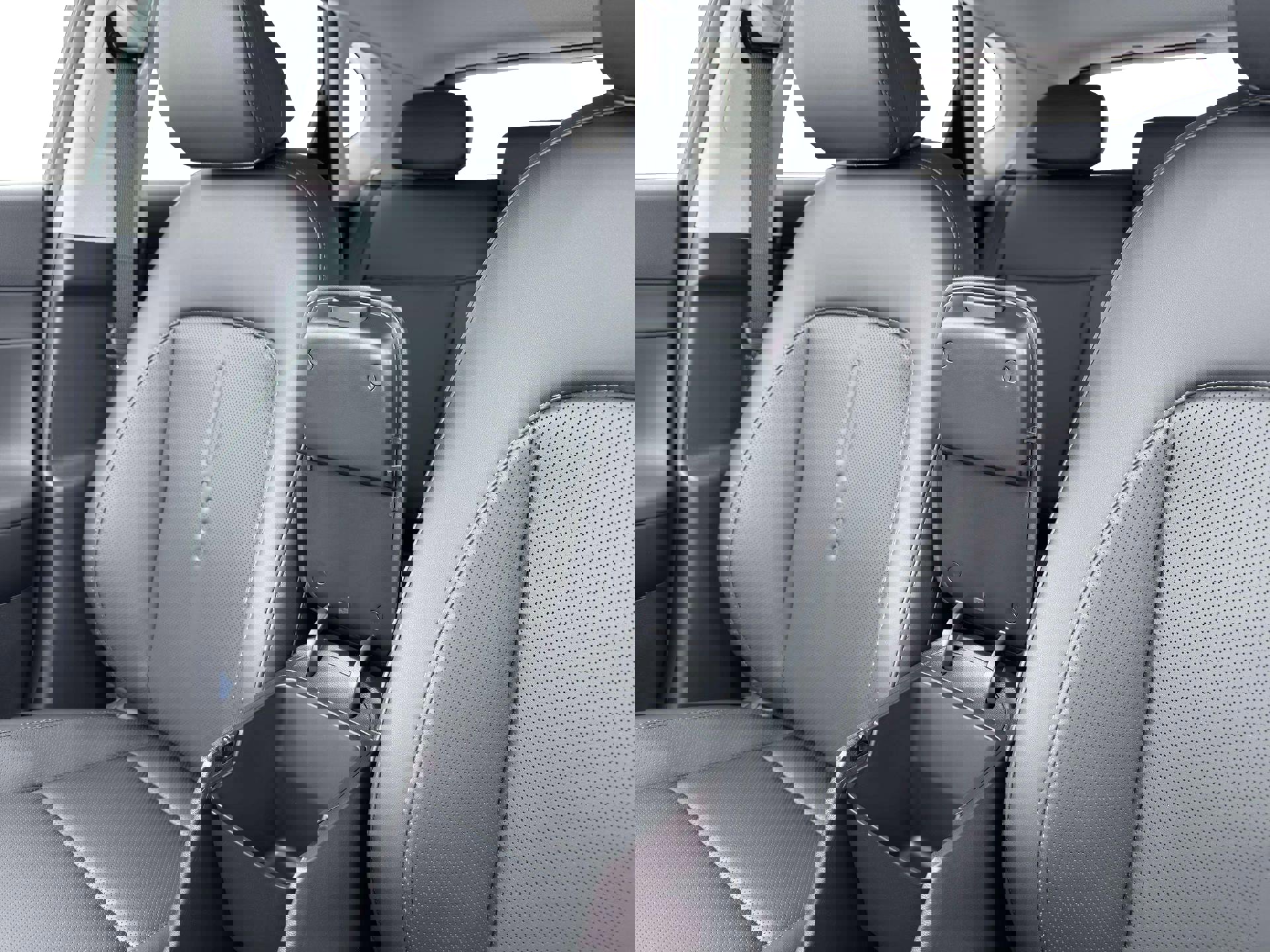 New 2026 Hyundai Kona SEL Premium image 19