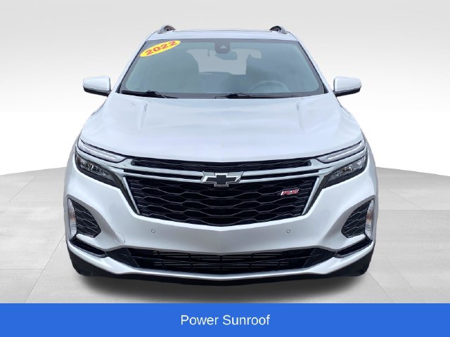 Used 2022 Chevrolet Equinox RS w/ LPO, Floor Liner Package AWD/4WD image 2
