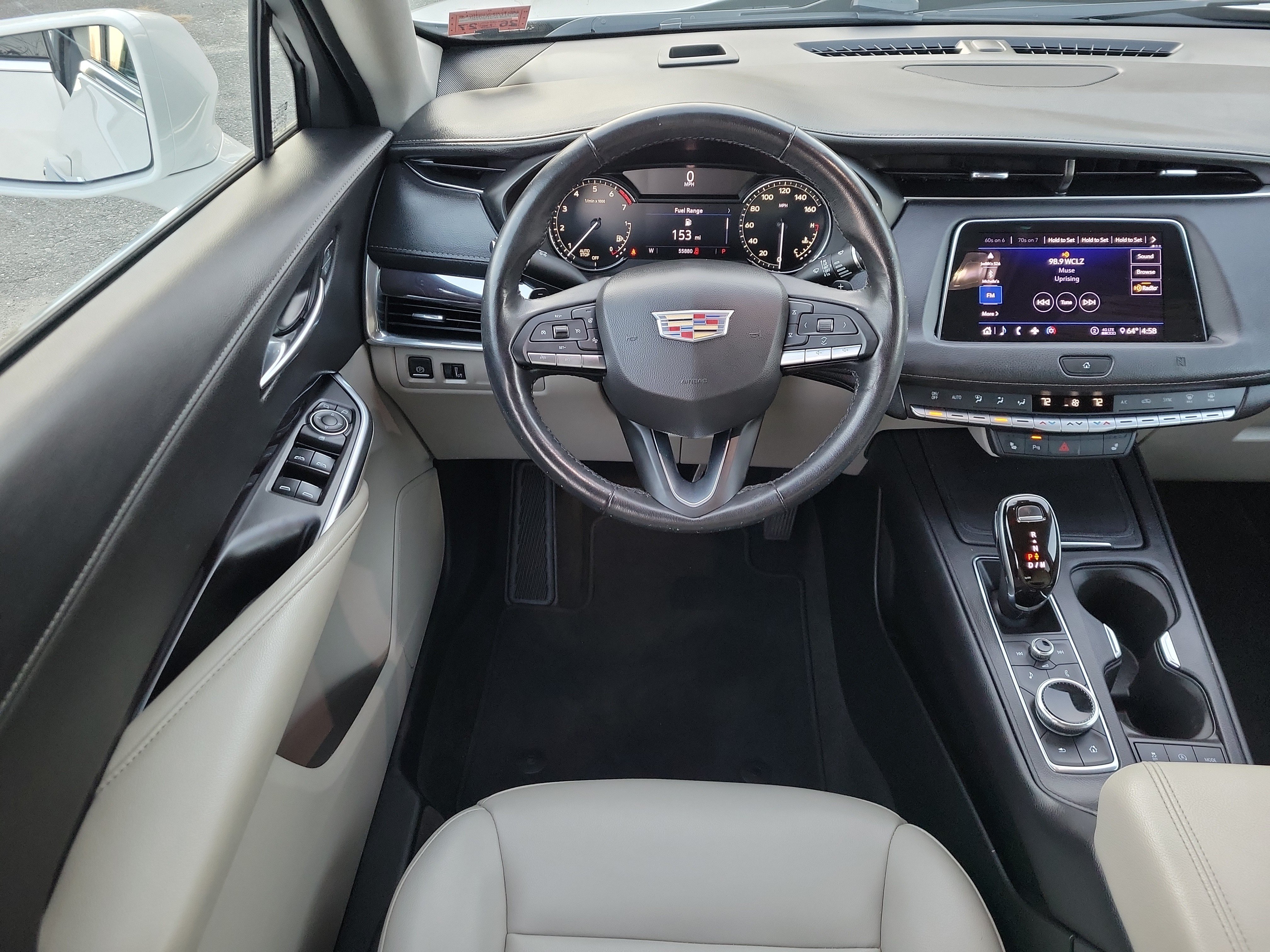 Used 2020 Cadillac XT4 Luxury w/ Cold Weather Package FWD image 19