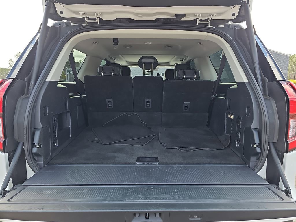 Used 2025 Ford Expedition Max Platinum image 16