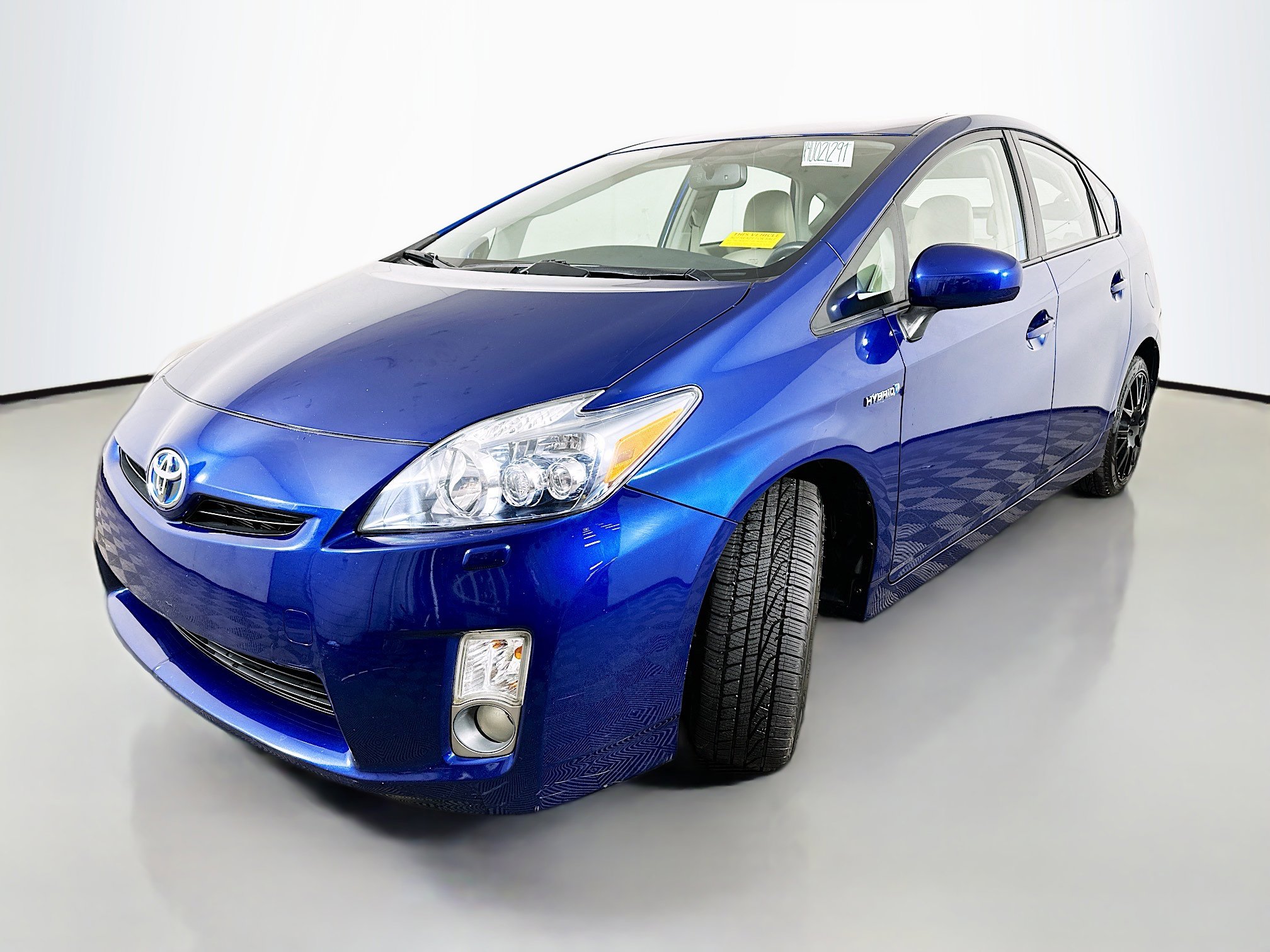 Used 2010 Toyota Prius Two FWD image 3