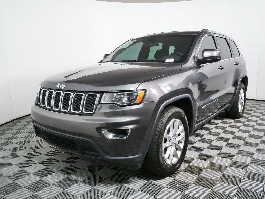 Used 2021 Jeep Grand Cherokee Laredo X RWD image 1