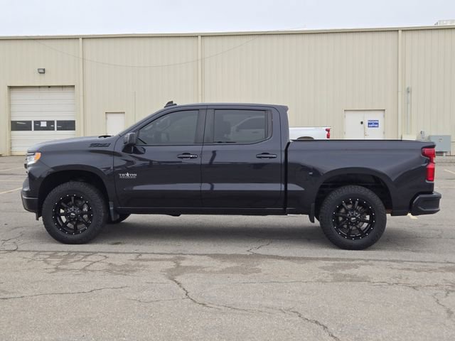 Used 2023 Chevrolet Silverado 1500 RST w/ Z71 Off-Road Package image 4