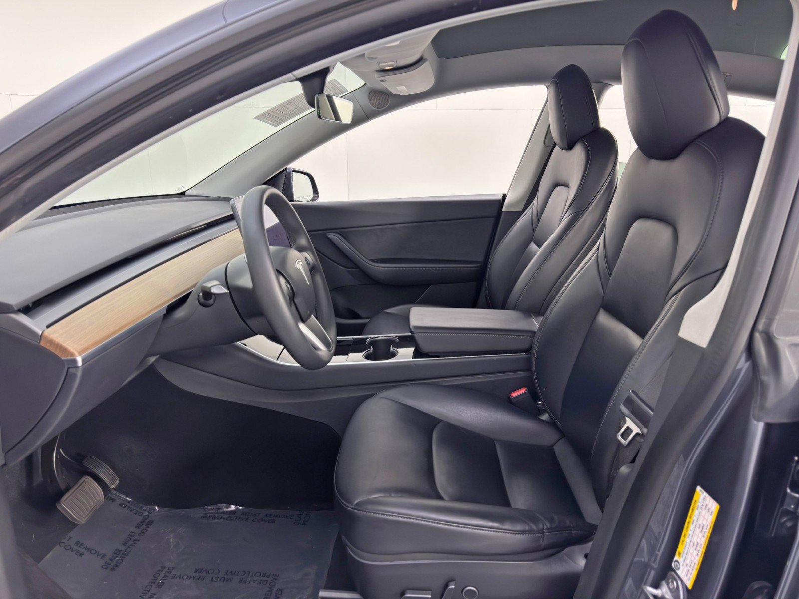 Used 2021 Tesla Model Y Long Range image 16