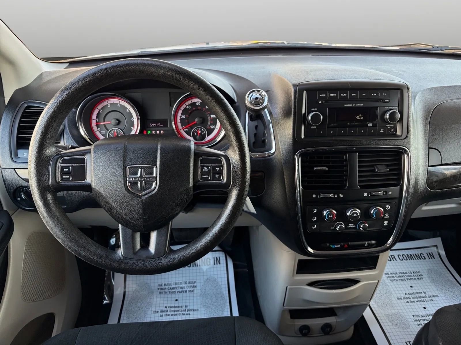 Used 2012 Dodge Grand Caravan SE image 23