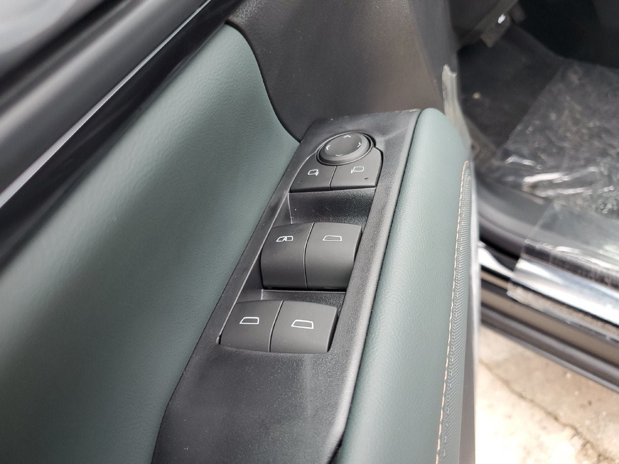 New 2027 GMC Terrain AT4 AWD/4WD image 18