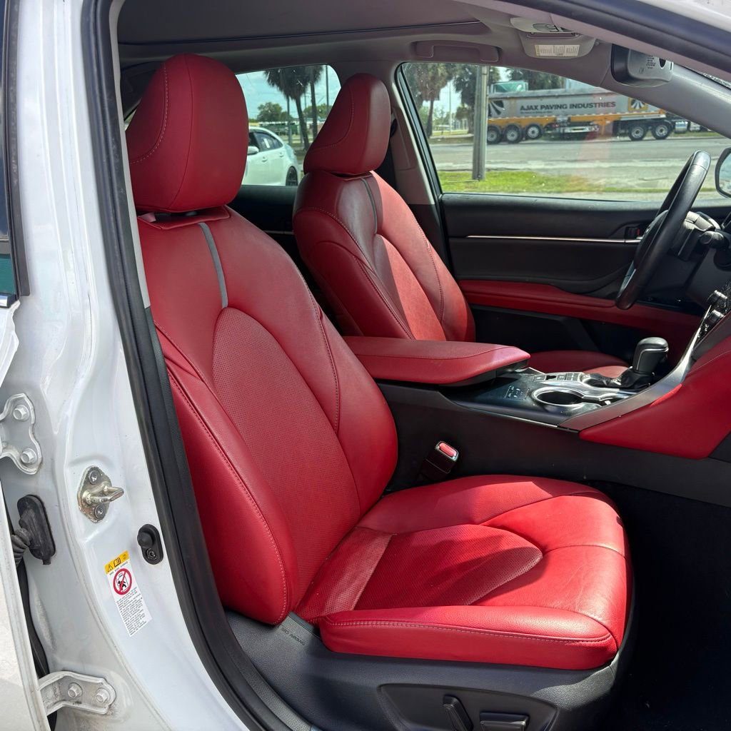 Used 2018 Toyota Camry XSE w/ Driver Assist Package image 16