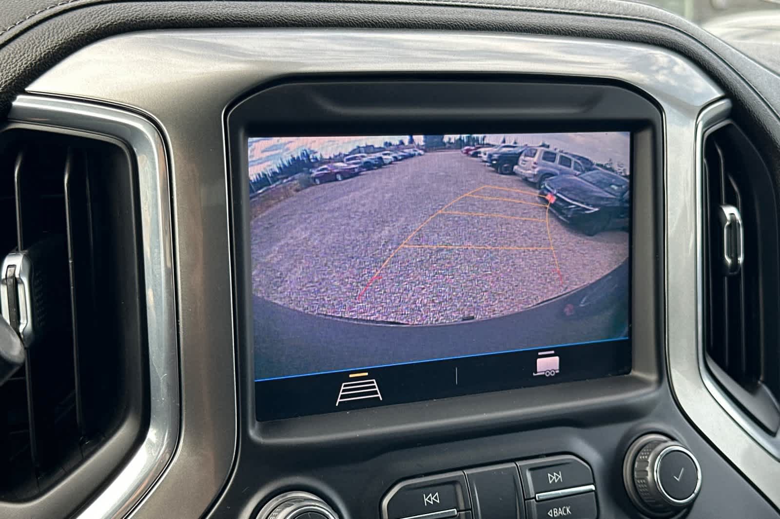 Used 2021 Chevrolet Silverado 1500 RST w/ Bed Protection Package AWD/4WD image 21