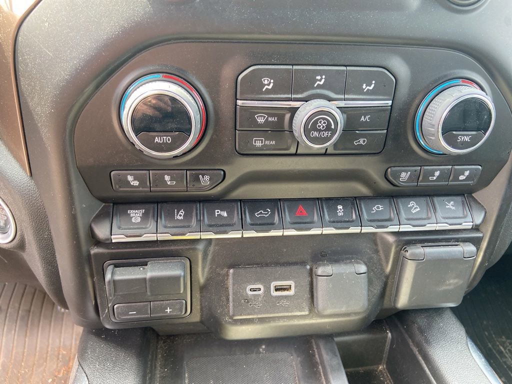 Used 2023 Chevrolet Silverado 2500 High Country w/ Z71 Off-Road Package AWD/4WD image 29