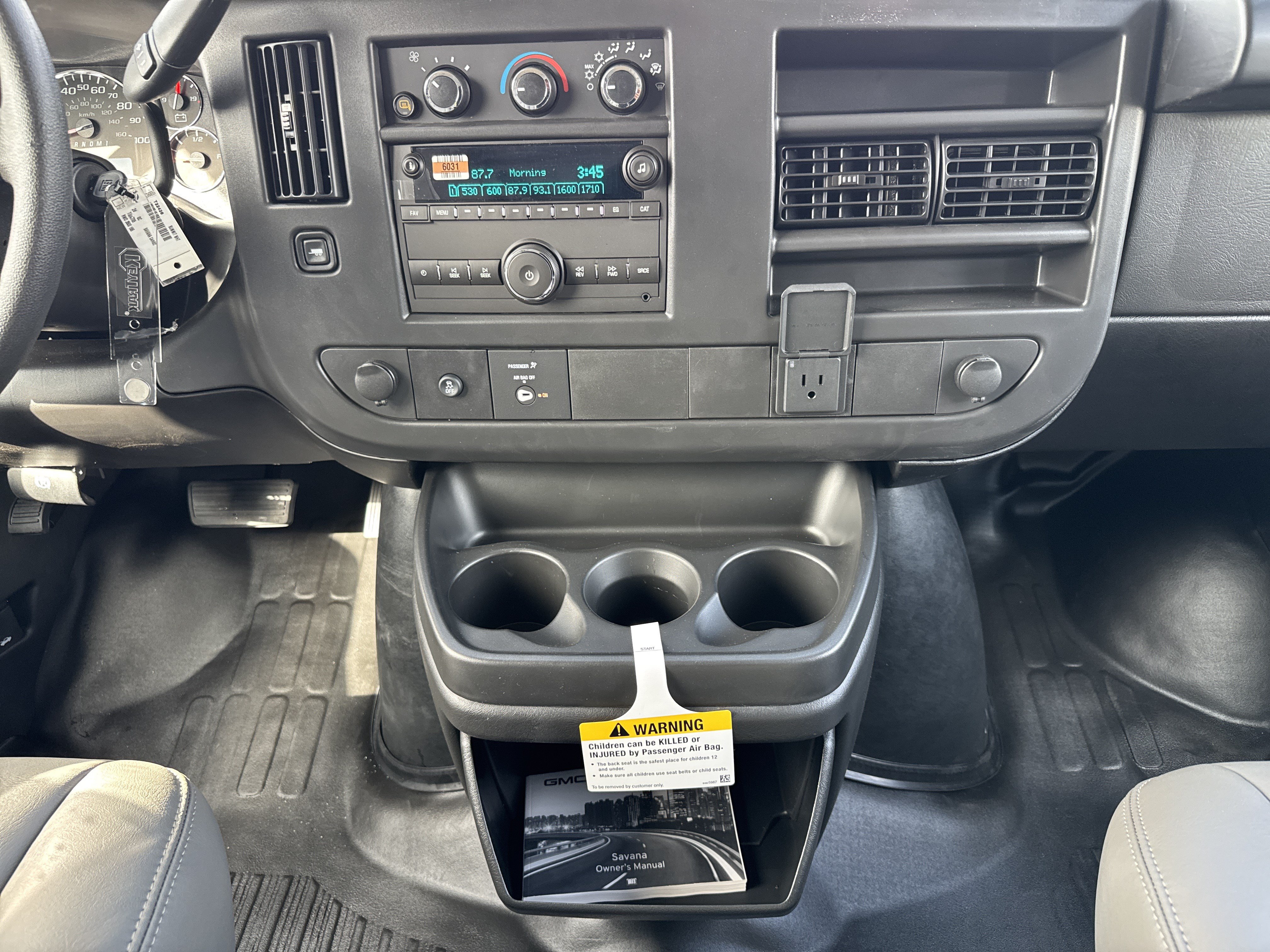 New 2026 GMC Savana 3500 Extended w/ Driver Convenience Package RWD image 25