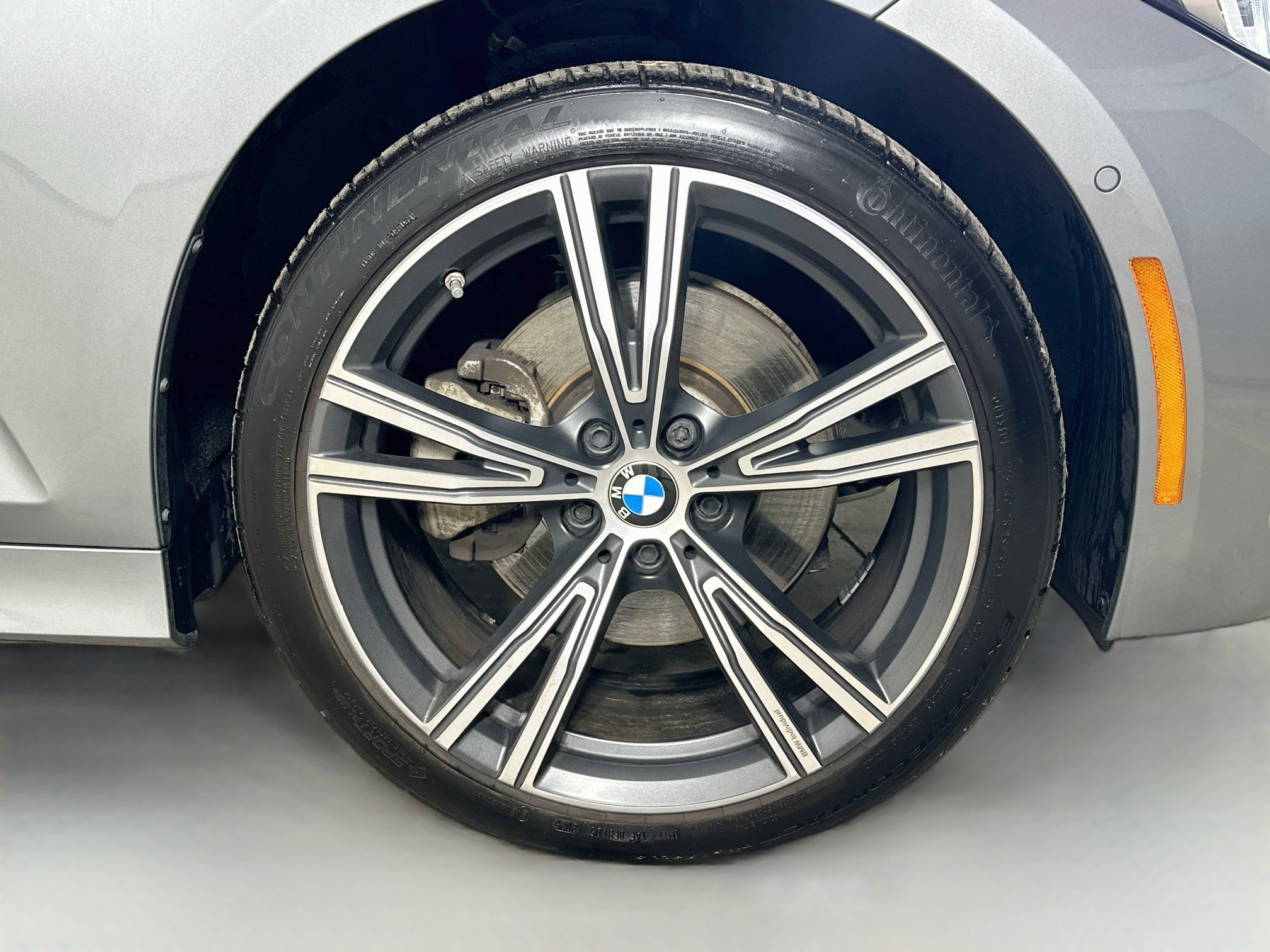 Used 2023 BMW 330i xDrive Sedan w/ Premium Package AWD/4WD image 10
