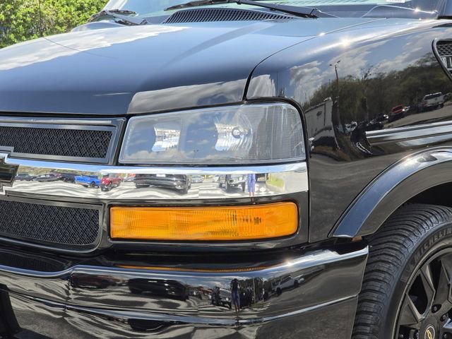 New 2024 Chevrolet Express 2500 Extended image 9