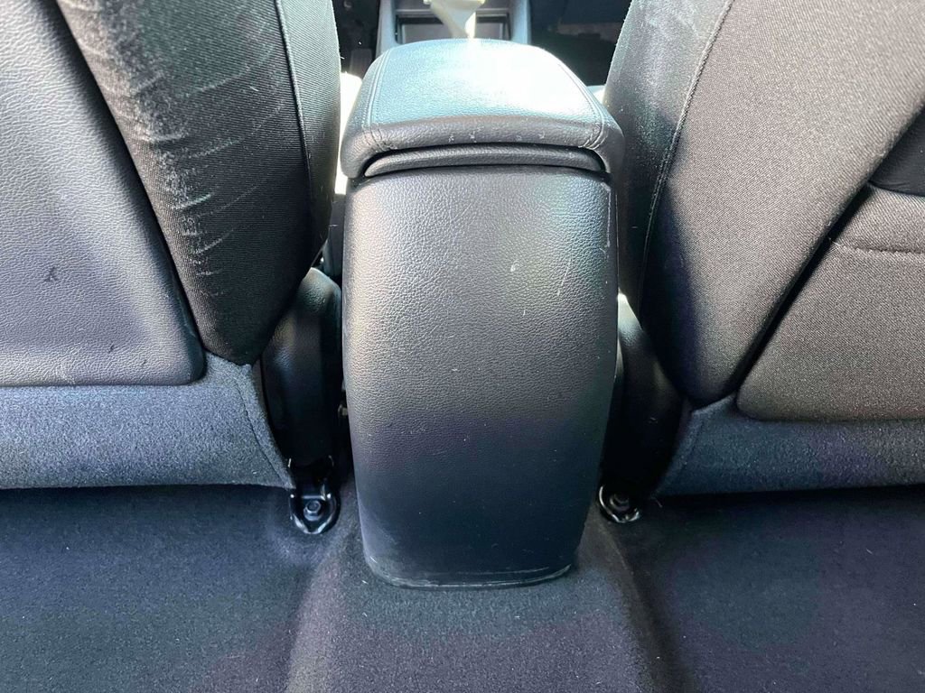 Used 2017 Kia Forte LX image 4