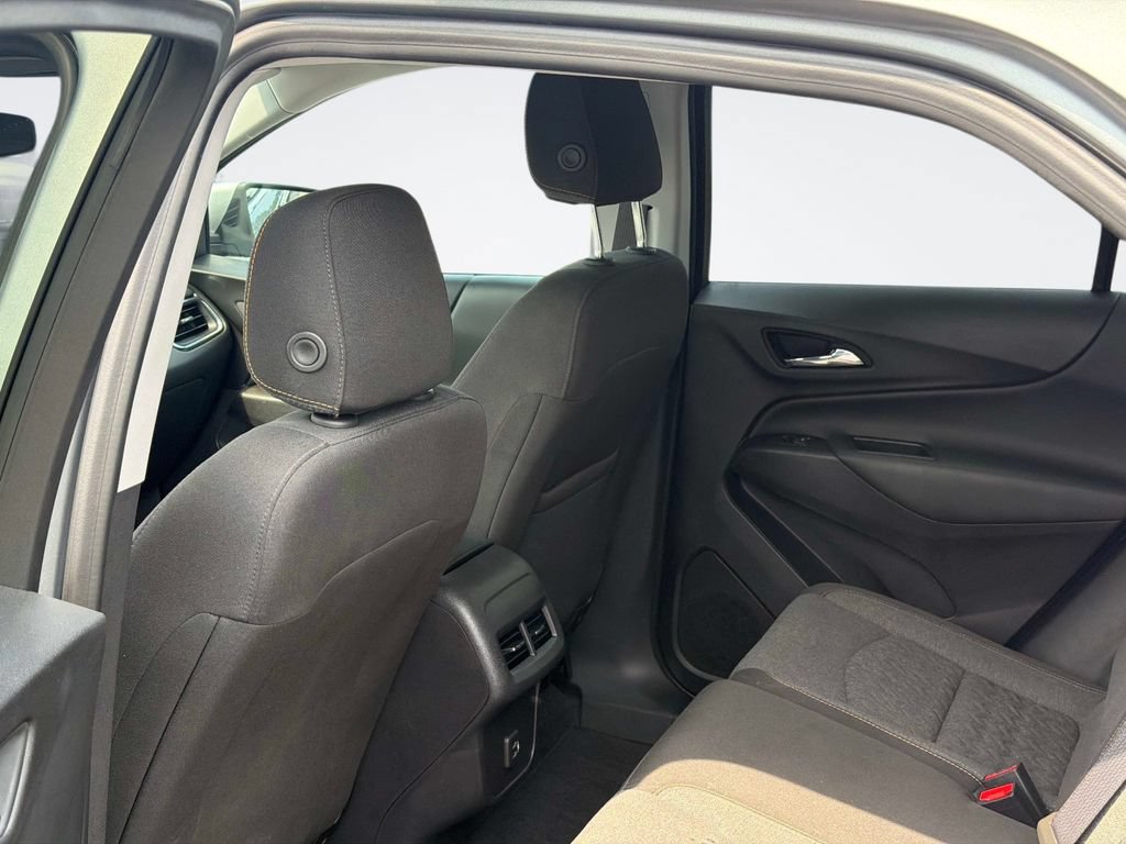 Used 2024 Chevrolet Equinox LT FWD image 12