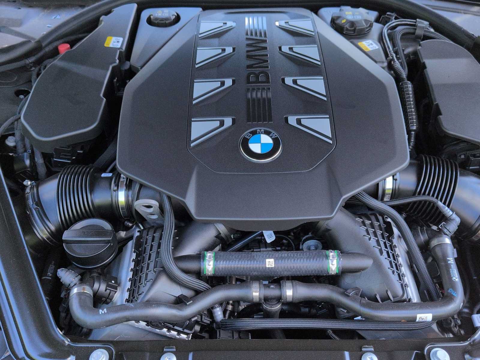 New 2026 BMW 760i xDrive AWD/4WD image 15