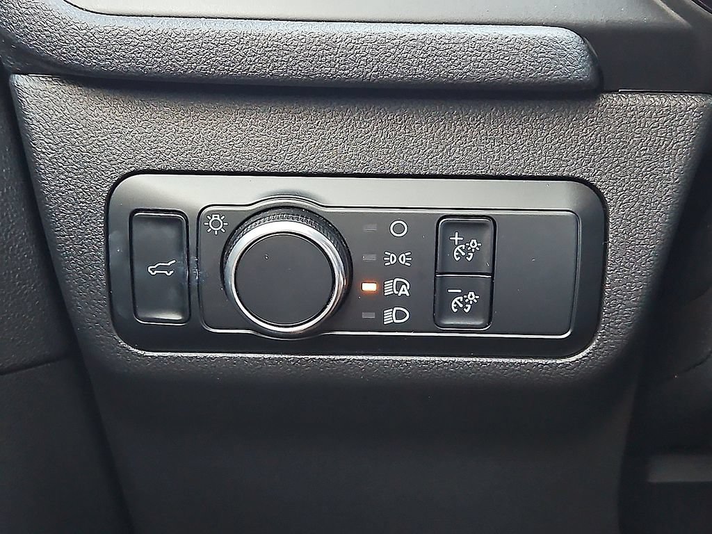 Used 2024 Ford Escape ST-Line w/ Tech Pack #1 FWD image 24