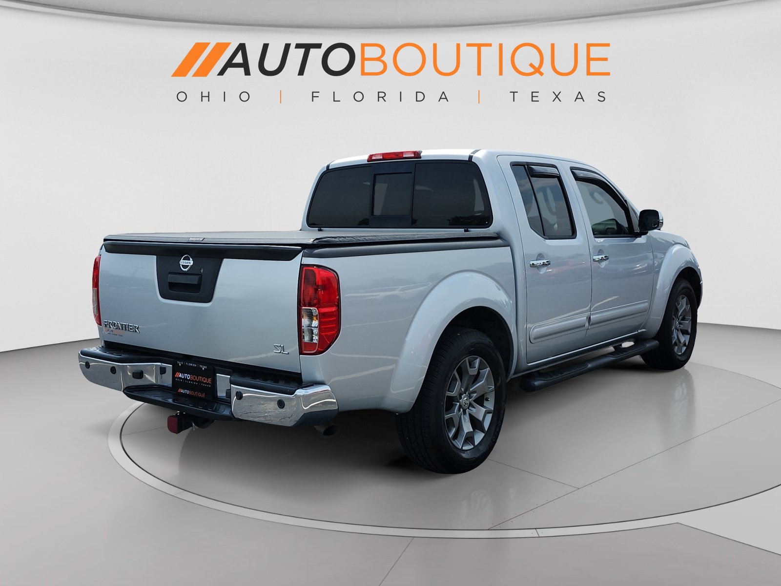 Used 2019 Nissan Frontier SL RWD image 5
