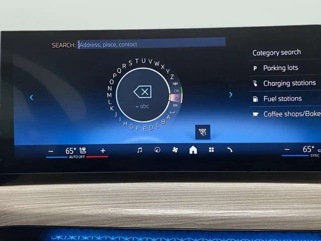Used 2025 BMW 430i Convertible RWD image 47