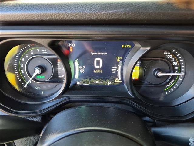 Used 2024 Jeep Wrangler Unlimited w/ Convenience Group AWD/4WD image 16