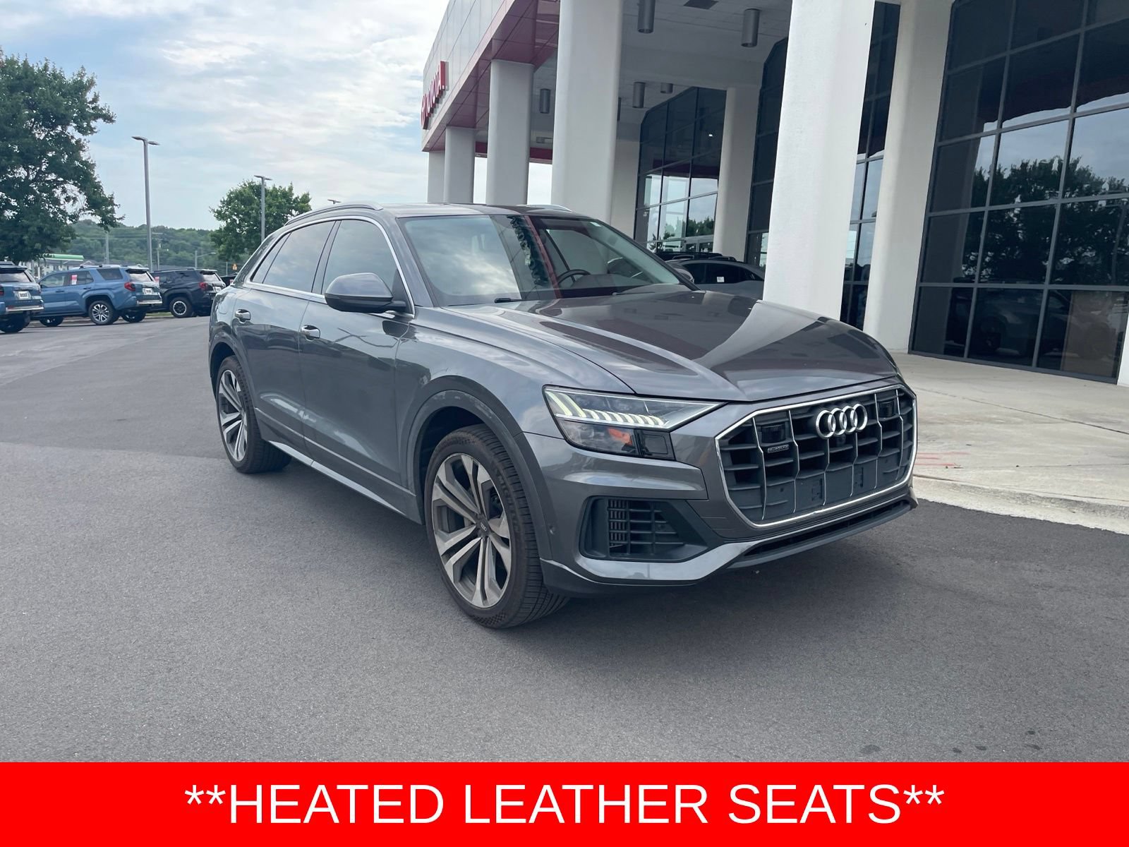 Used 2021 Audi Q8 Premium Plus w/ Premium Plus Package AWD/4WD image 2
