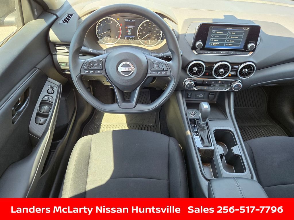 Used 2025 Nissan Sentra S image 15