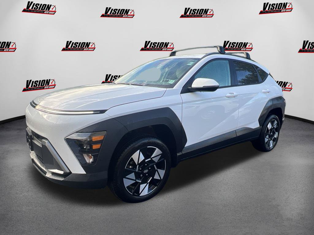 Certified 2025 Hyundai Kona SEL AWD/4WD image 2