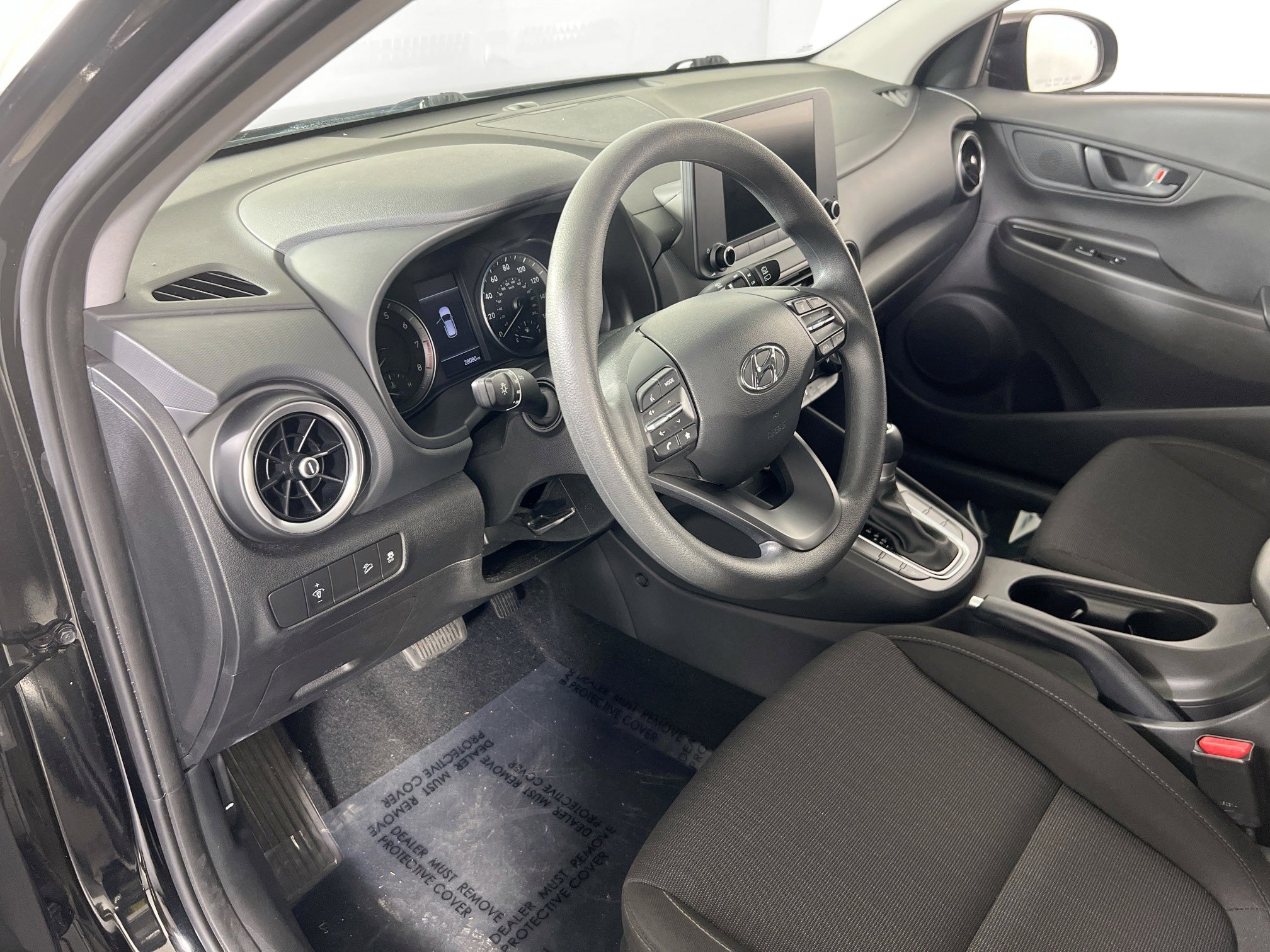 Used 2022 Hyundai Kona SEL w/ Cargo Package image 9