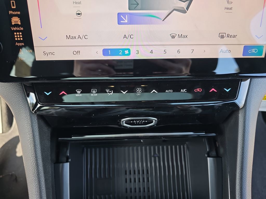 New 2026 Jeep Grand Cherokee Altitude image 21