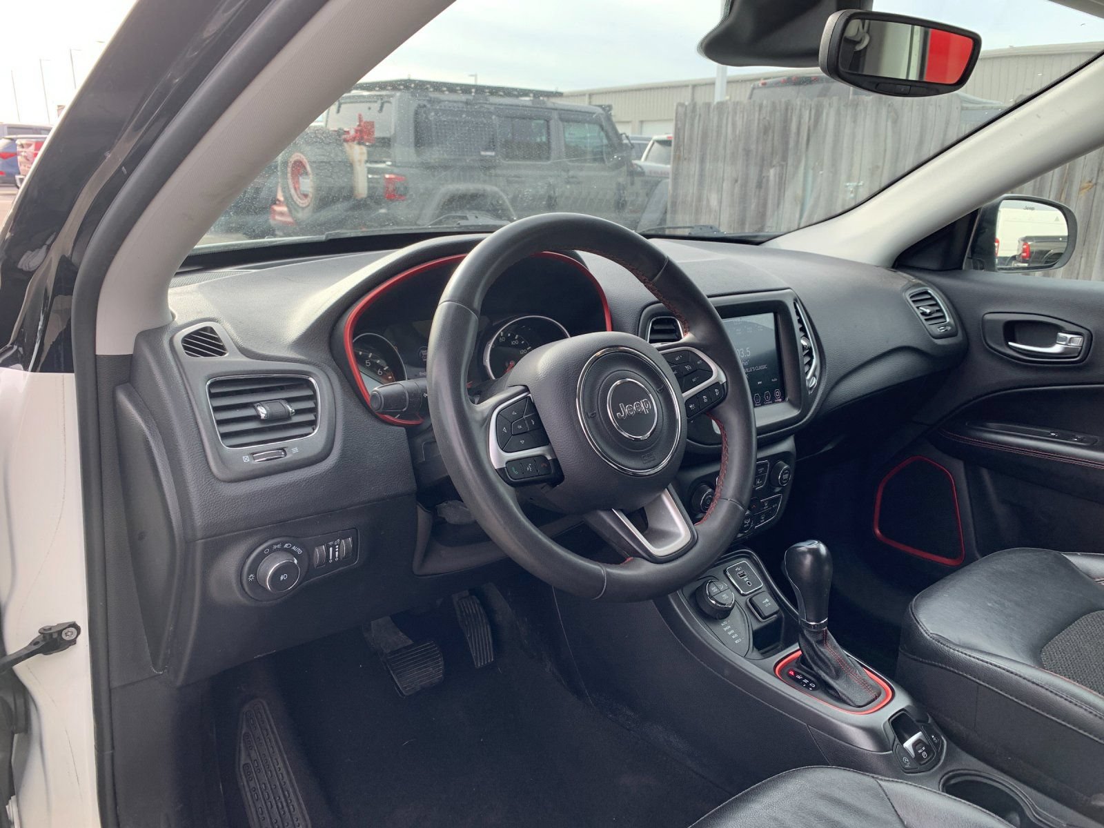 Used 2021 Jeep Compass Trailhawk AWD/4WD image 11