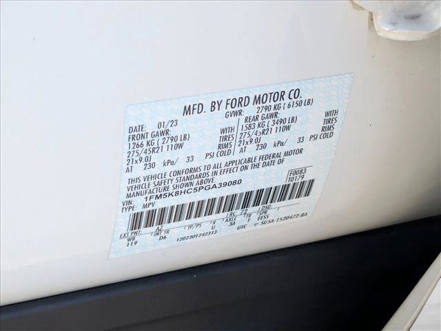 Used 2023 Ford Explorer Platinum w/ Technology Package image 25