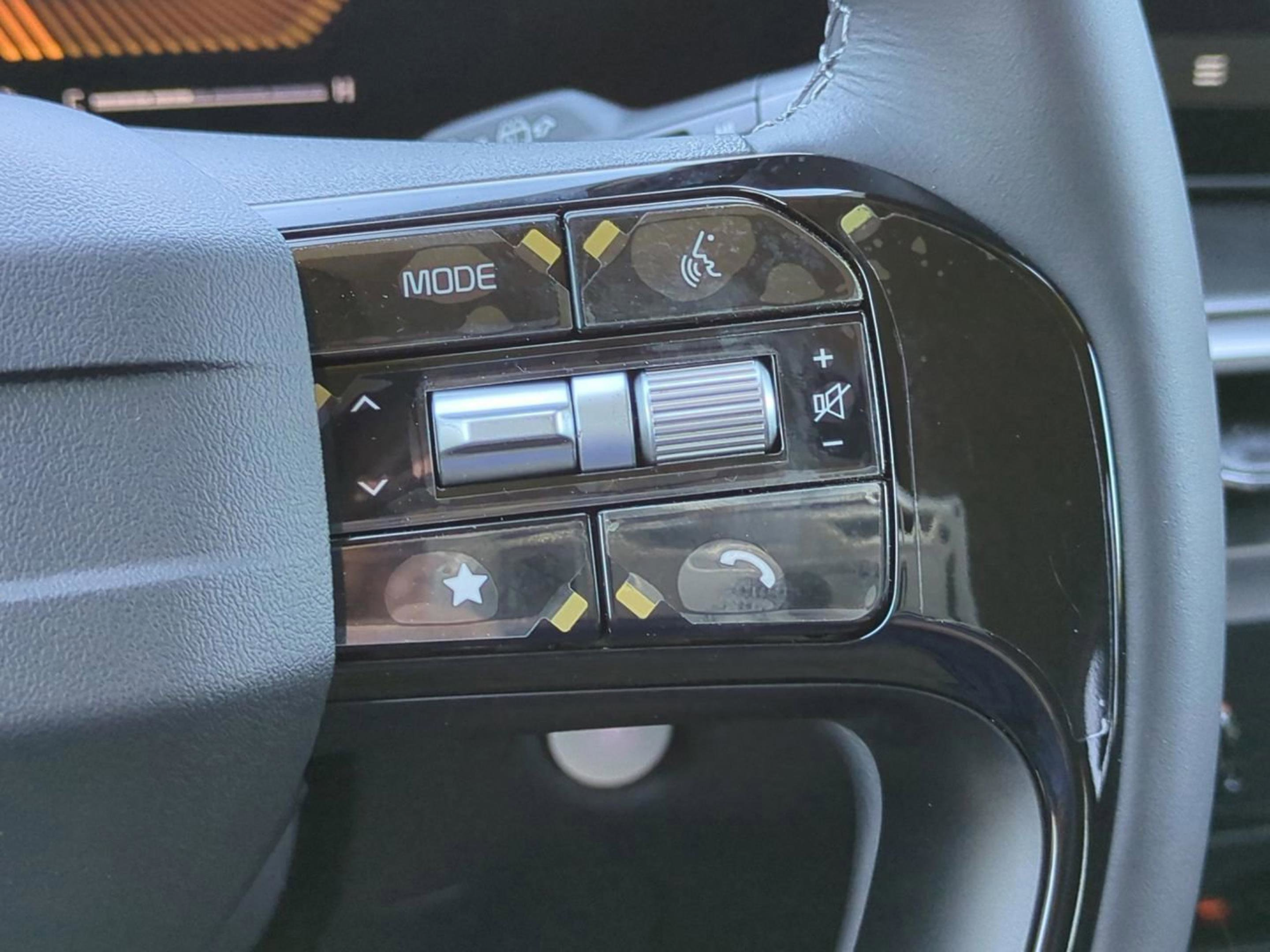 New 2026 Kia Sorento LX FWD image 61