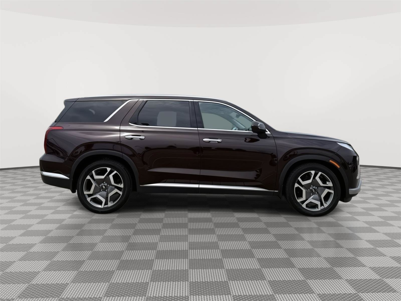 Used 2023 Hyundai Palisade Limited w/ Cargo Package AWD/4WD image 7