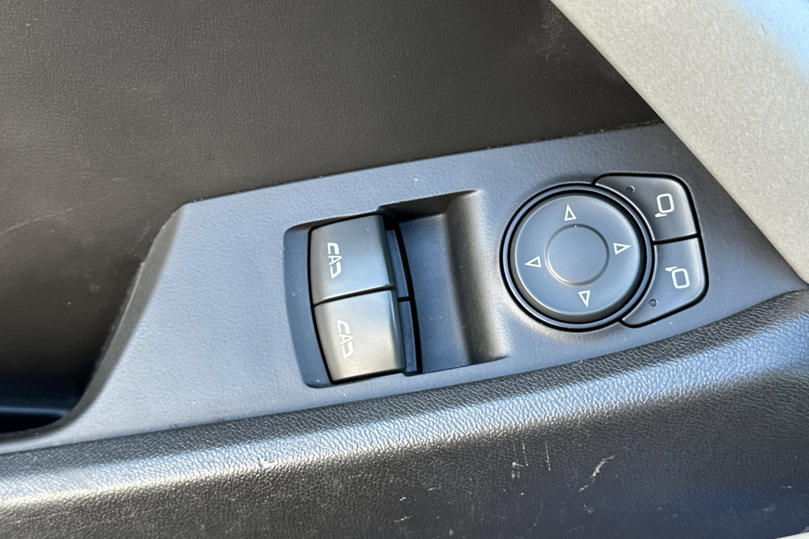 Used 2018 Chevrolet Camaro SS image 12