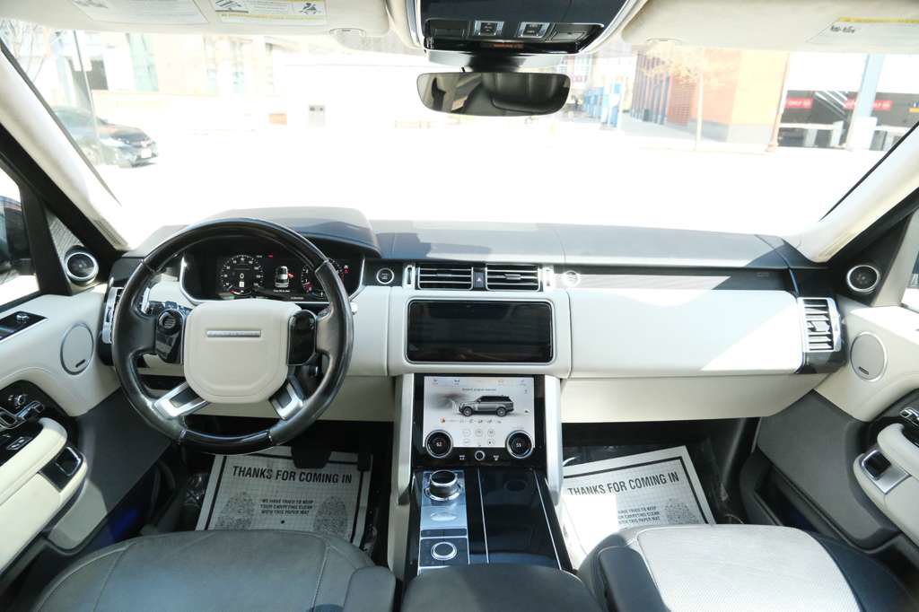 Used 2018 Land Rover Range Rover Long Wheelbase Supercharged AWD/4WD image 34