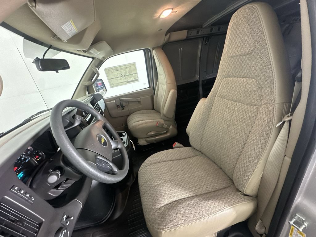 New 2026 Chevrolet Express 2500 Extended w/ Driver Convenience Package RWD image 16