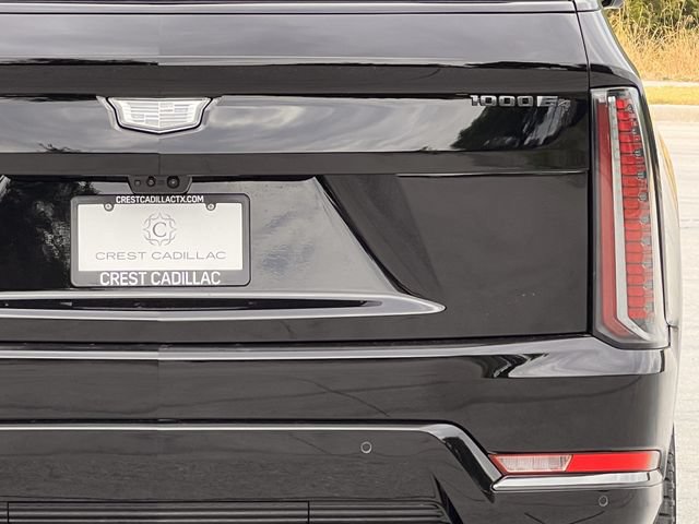 New 2026 Cadillac Escalade IQ Sport 2 w/ LPO, ONYX Package AWD/4WD image 5