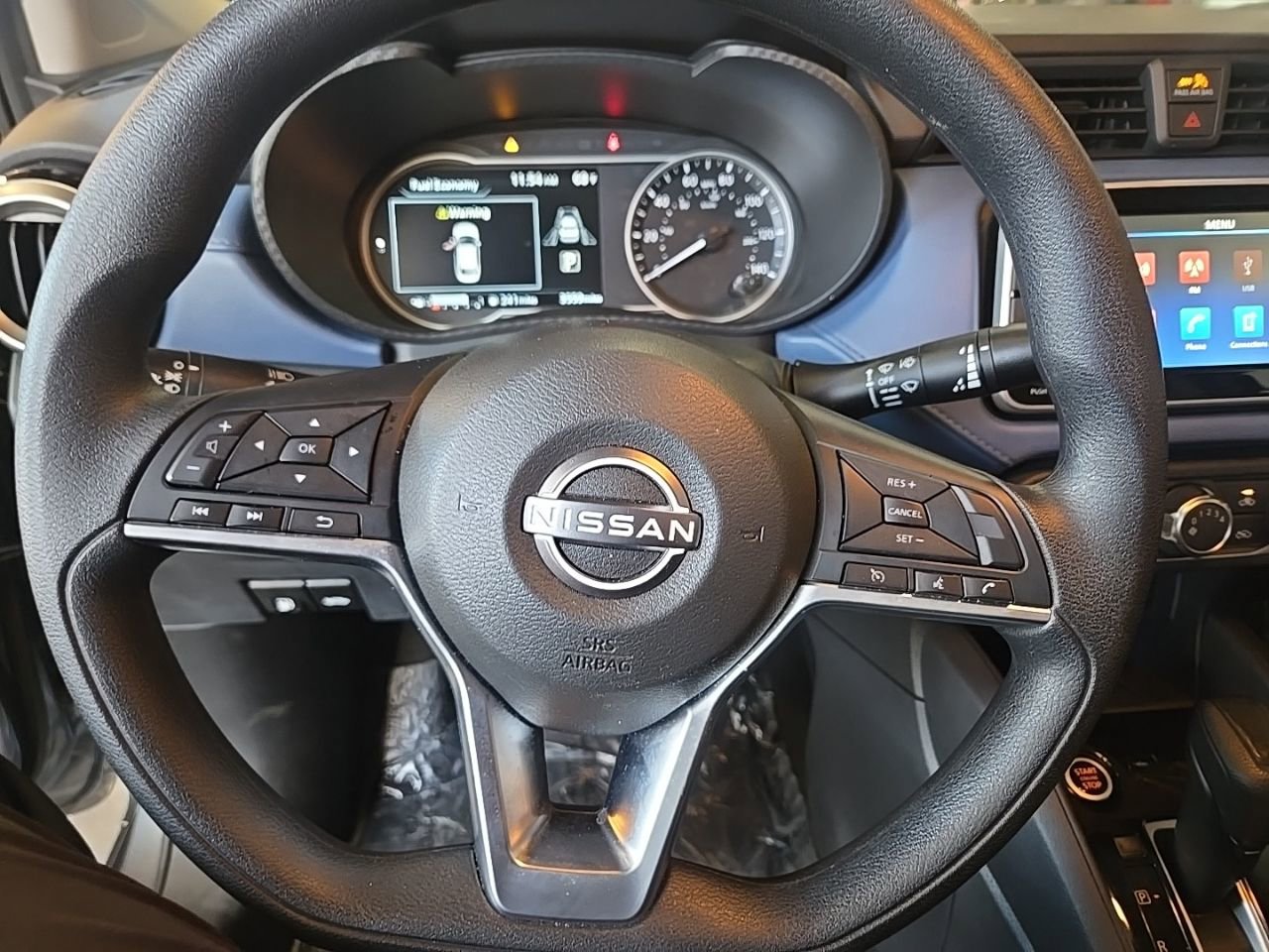 Certified 2025 Nissan Versa SV w/ Trunk Package FWD image 5