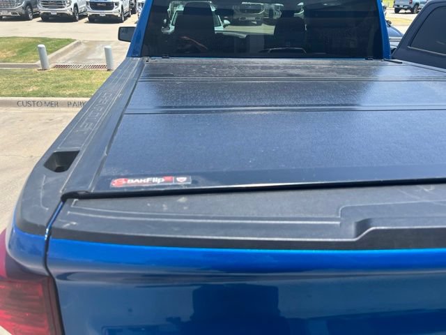 Used 2022 Chevrolet Silverado 1500 LT AWD/4WD image 8