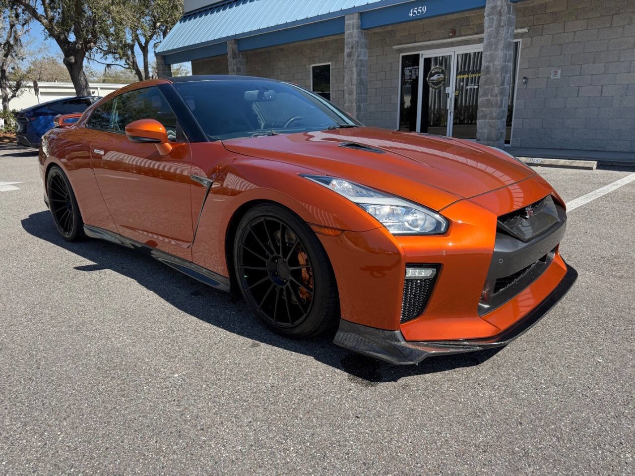 Used 2017 Nissan GT-R Premium AWD/4WD image 11