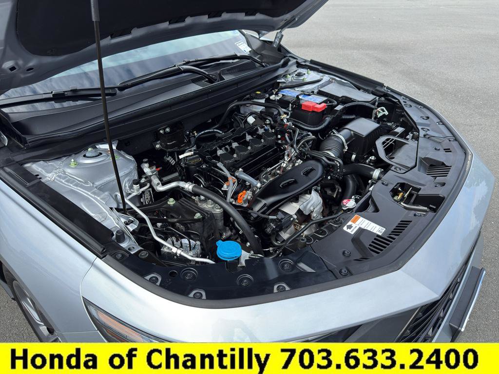 Certified 2023 Honda Accord EX image 29