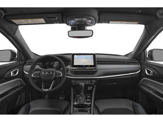 Used 2024 Jeep Compass Latitude AWD/4WD image 8