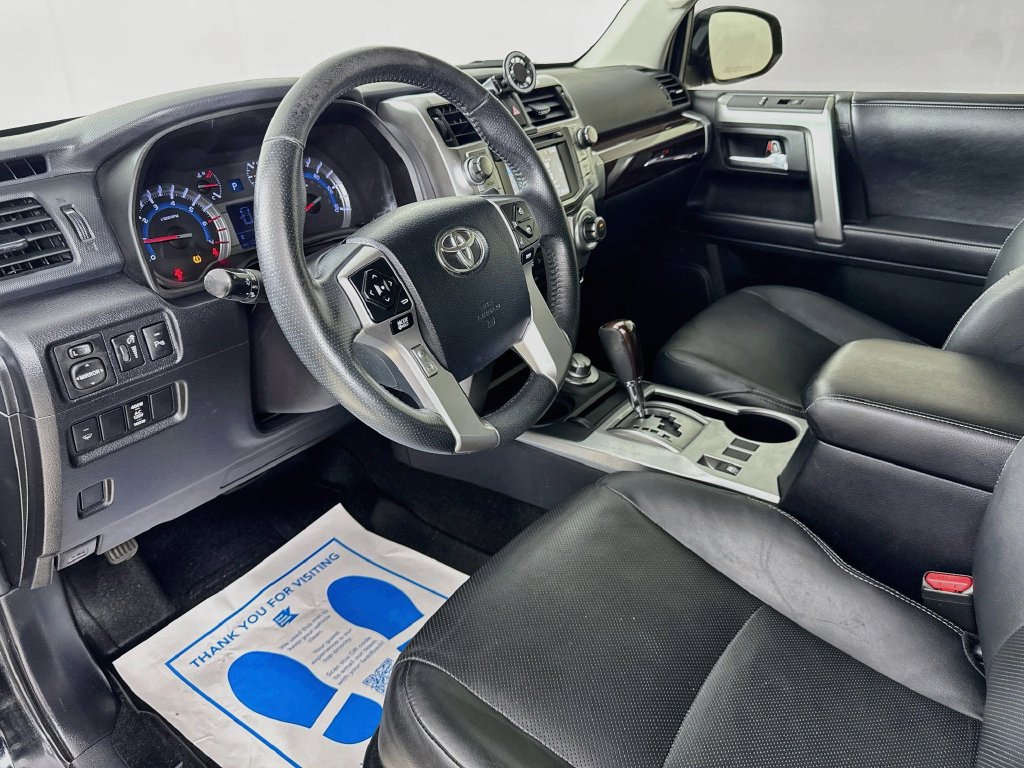 Used 2018 Toyota 4Runner Limited AWD/4WD image 10