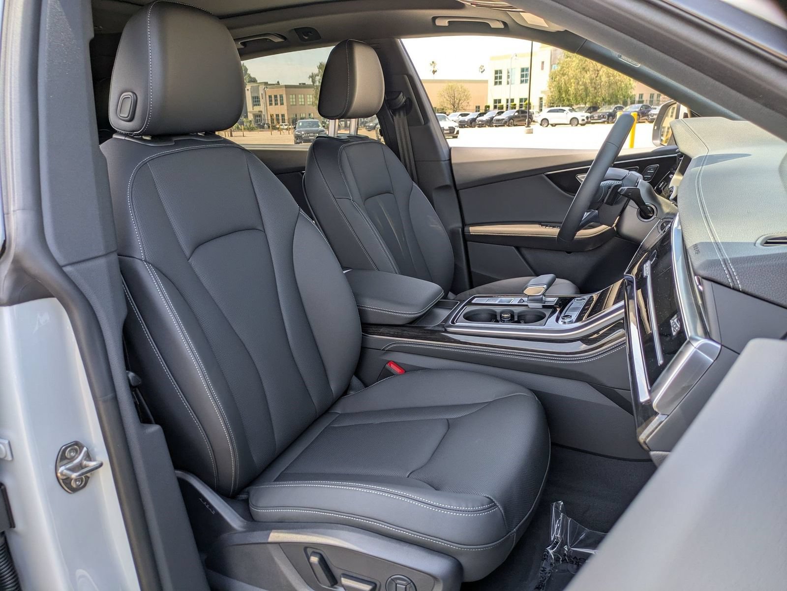 New 2026 Audi Q8 Premium Plus AWD/4WD image 10