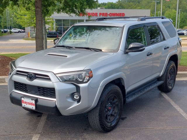Certified 2021 Toyota 4Runner Venture w/ Moonroof Package AWD/4WD image 5