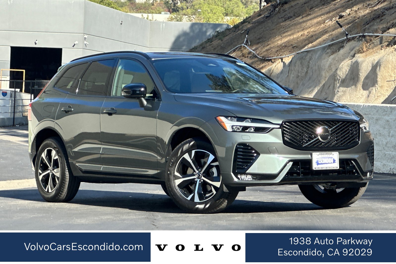 New 2026 Volvo XC60 B5 Core w/ Protection Package Premier AWD/4WD image 1