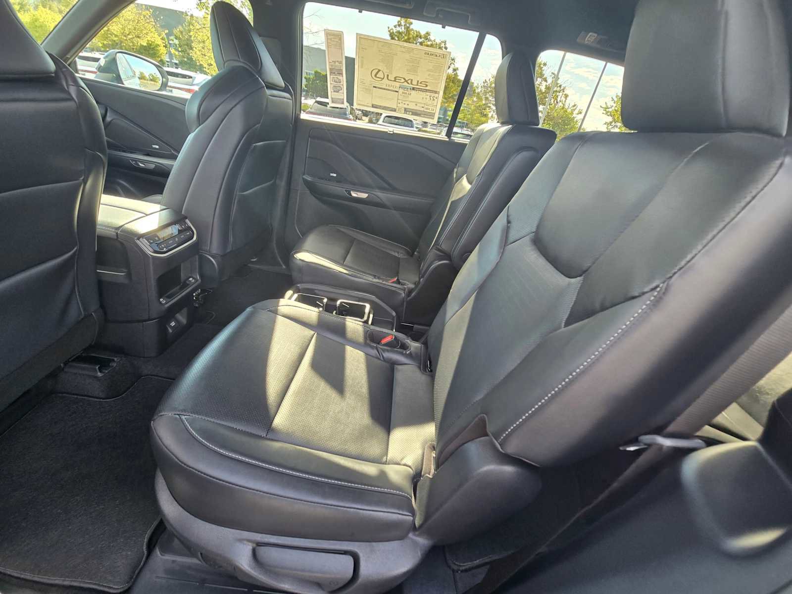 New 2026 Lexus TX 500h AWD image 21