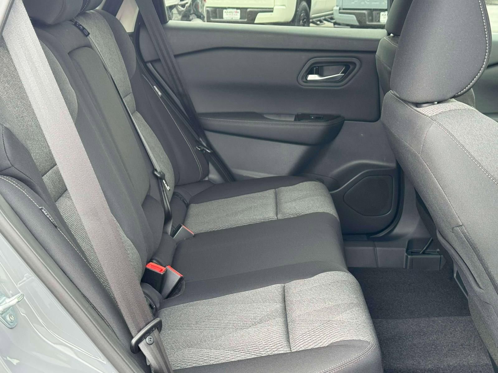 New 2026 Nissan Rogue SV AWD/4WD image 25