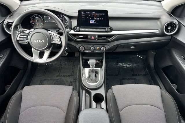Used 2024 Kia Forte LXS FWD image 15