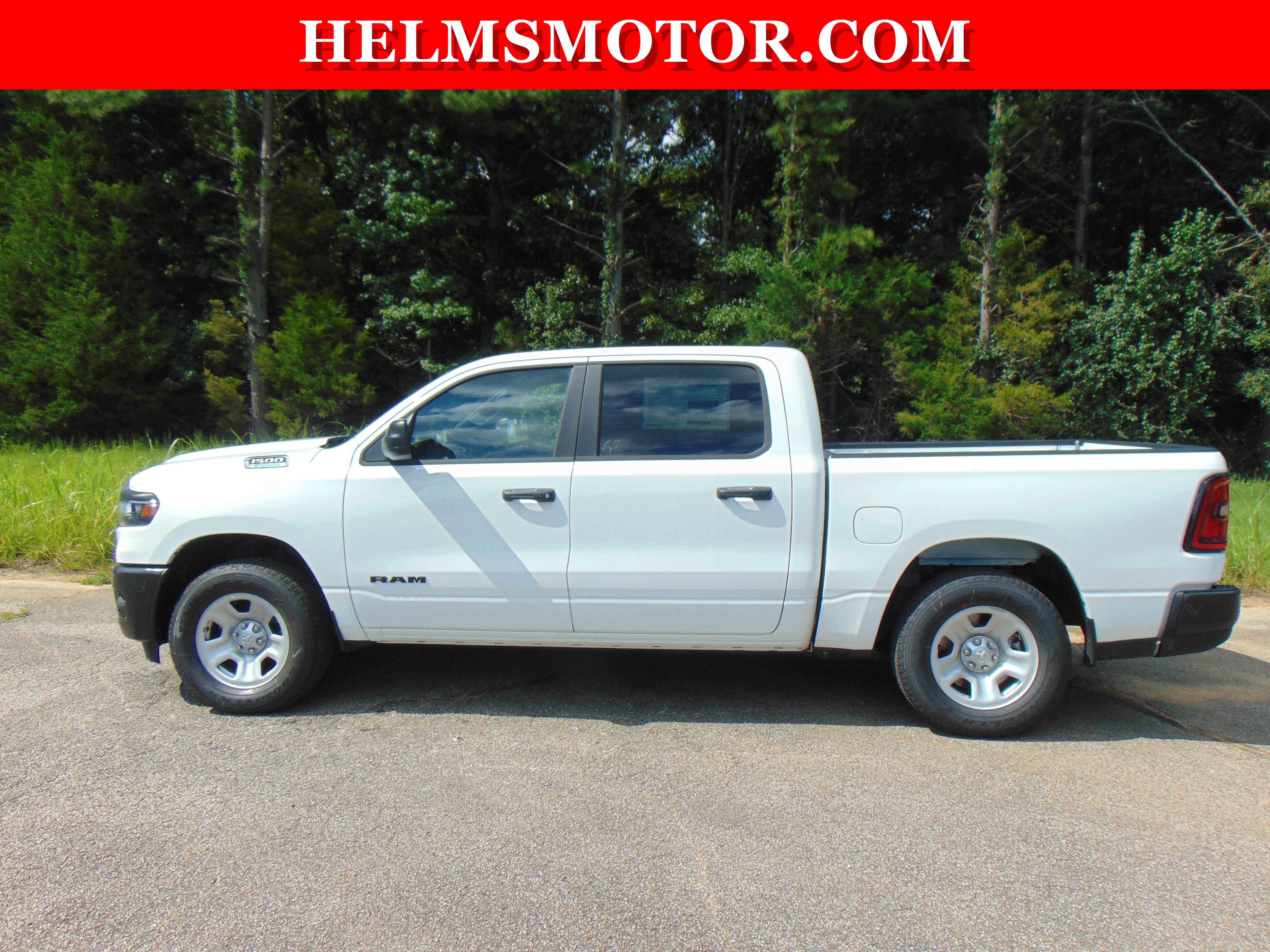 New 2026 RAM 1500 Tradesman AWD/4WD image 4
